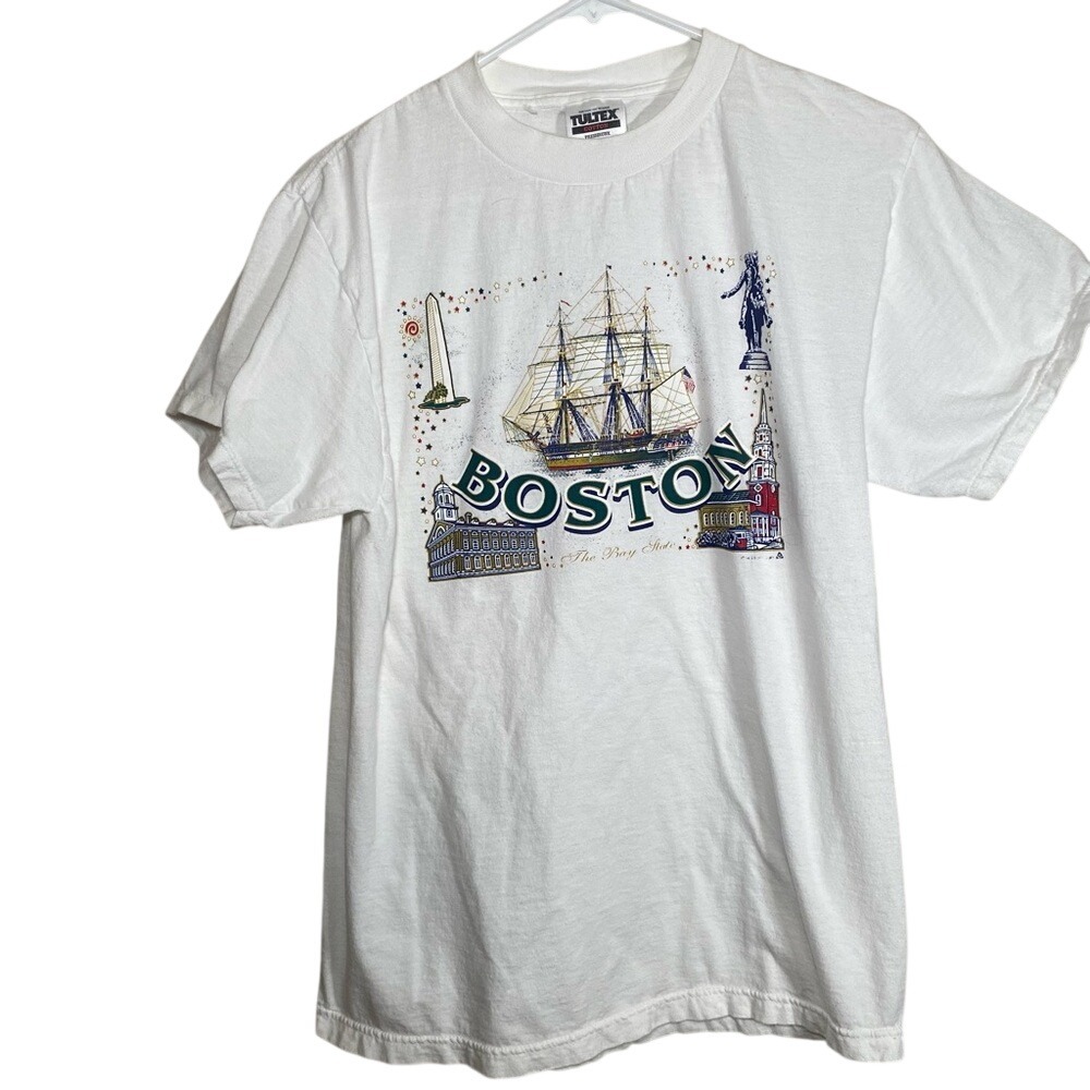 Vintage Tultex White Boston patriotic nautical t-Shirt size medium unisex